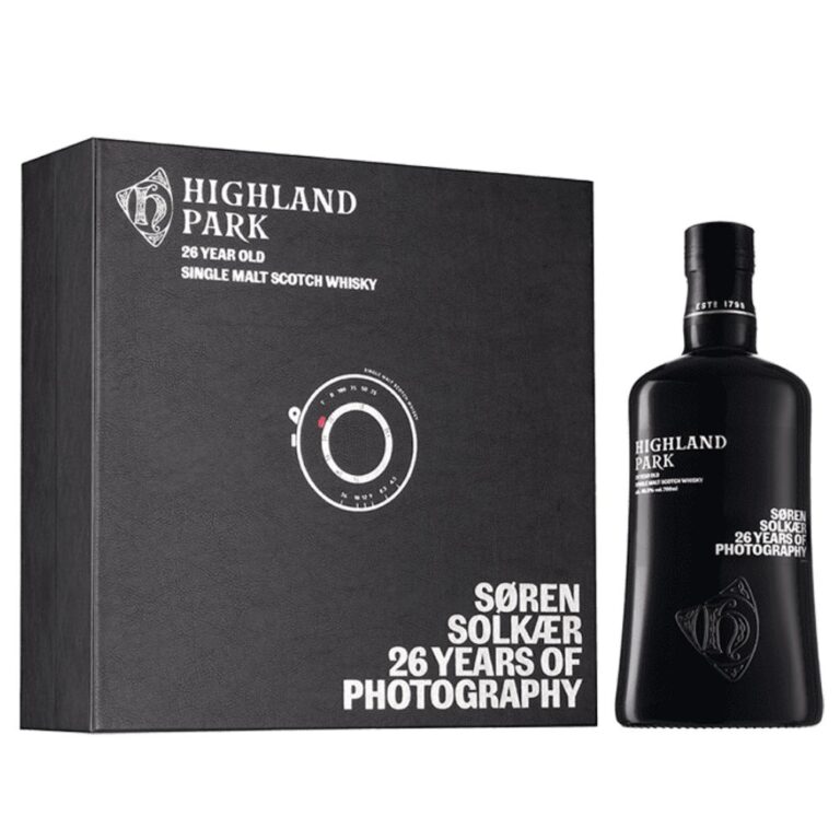 BuyHighlandParkSorenSolkaer26YearsOfPhotographyOnline